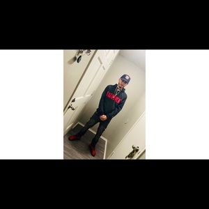 Meet your Posher, Adam